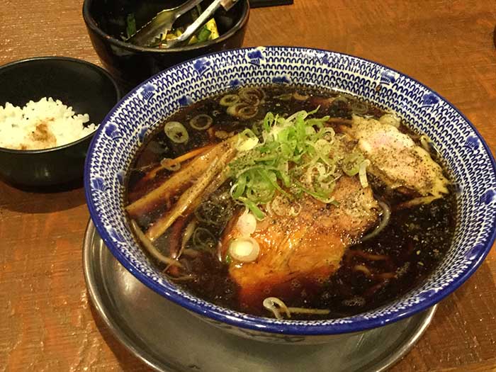 平成30年　北斗市　中華ぞば櫓屋　櫓醤油ラーメン